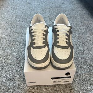 ALO Yoga Gray and White Athletic Shoes